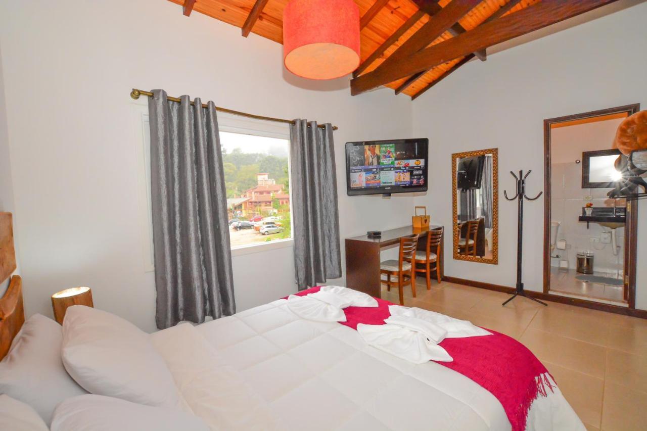 Maison Bleue Suites Monte Verde  Exterior photo